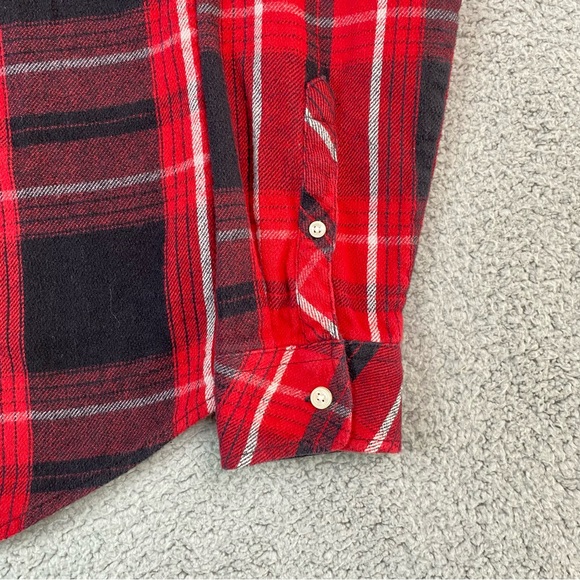Chubbies Red & Black Plaid Long Sleeve Flannel Shirt Men’s Size L - Picture 8 of 9